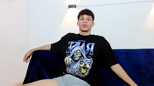 Snapshot of jeff_ross chatting on October 15, 11:18 am jeff ross online show from October 15, 11:18 am