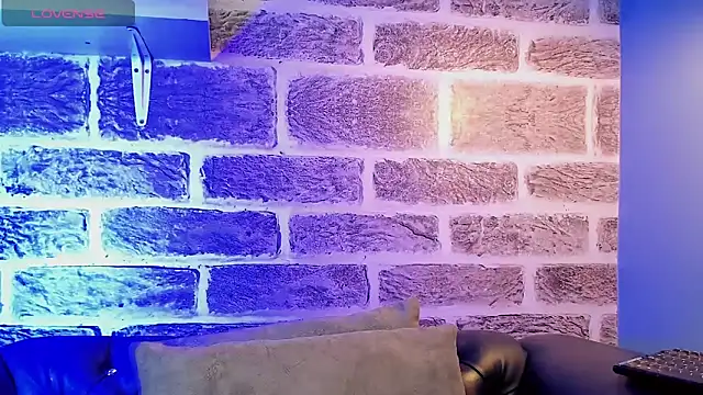 noah ricci online show from September 19, 1:11 pm