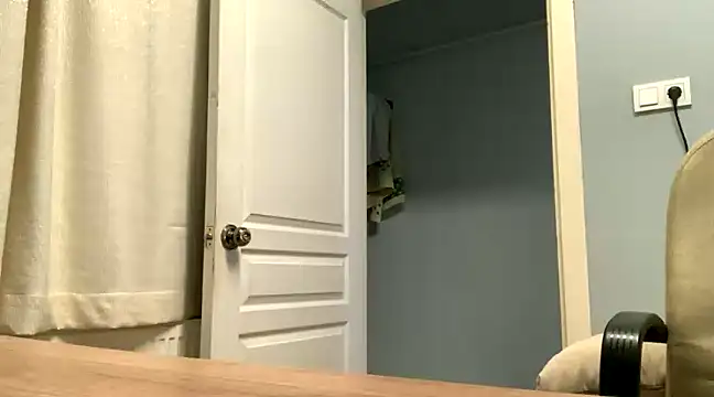 themany29 online show from February 19, 12:11 pm