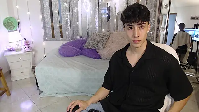 gojo satoru 18 online show from December 6, 12:05 pm