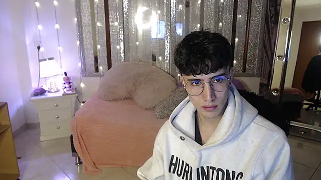 gojo satoru 18 online show from December 26, 11:54 am