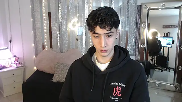 gojo satoru 18 online show from February 11, 11:32 am