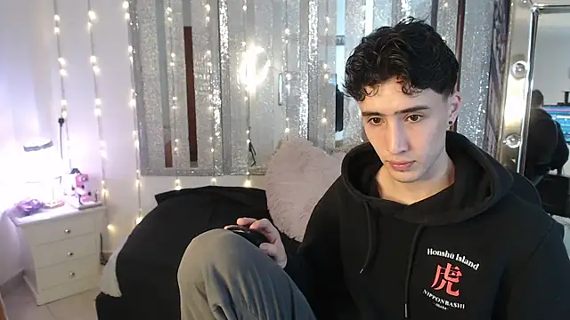 gojo satoru 18 online show from February 11, 9:35 pm