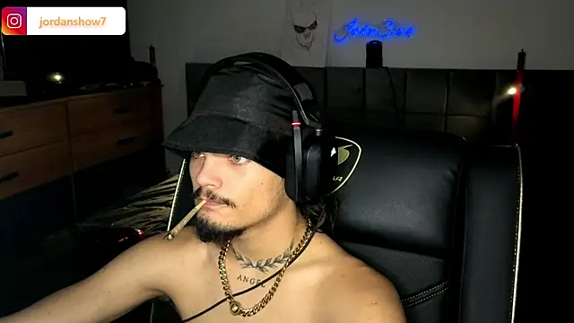 JordanShow online show from September 14, 7:16 pm