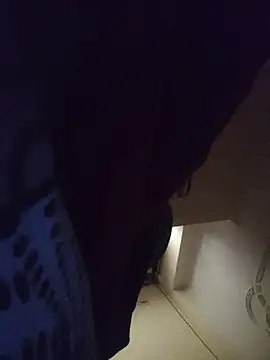 L9vefromAkhil online show from April 18, 4:03 am