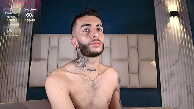 Snapshot of Marcelo_ruiz_ chatting on February 9, 6:47 pm Marcelo ruiz  online show from February 9, 6:47 pm