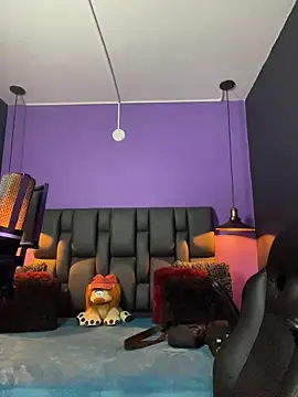 Lyon vach online show from November 4, 9:49 pm