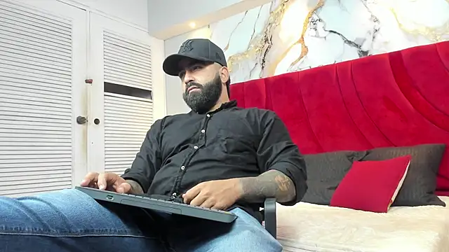 Lyon vach online show from April 13, 12:50 pm