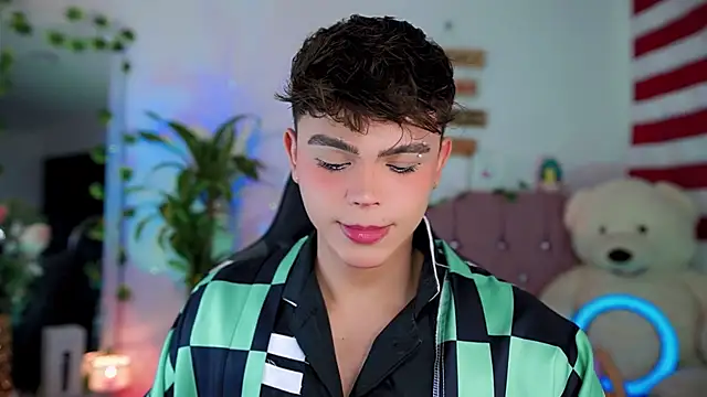 PRINCE STEV online show from November 24, 12:22 am