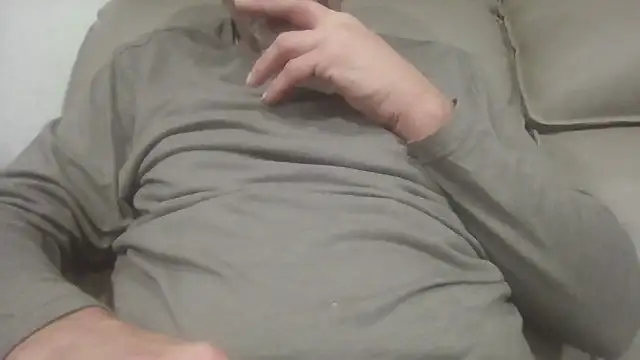 overaveragefreak4you online show from February 12, 12:44 pm