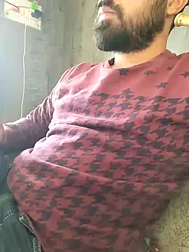 Snapshot of 77fuckerboy_ chatting on December 6, 2:35 am 77fuckerboy  online show from December 6, 2:35 am