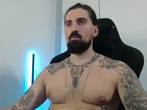 Snapshot of MateoHunk chatting on October 27, 5:59 pm MateoHunk online show from October 27, 5:59 pm