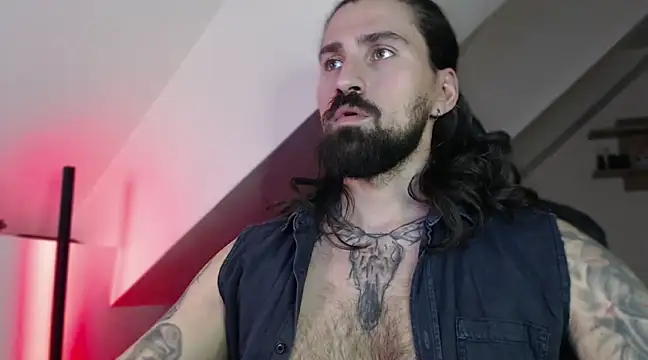 Snapshot of MateoHunk chatting on December 26, 6:43 pm MateoHunk online show from December 26, 6:43 pm