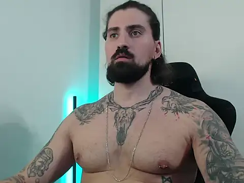 Snapshot of MateoHunk chatting on October 14, 4:58 pm MateoHunk online show from October 14, 4:58 pm