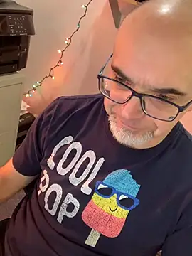 Snapshot of MaxVain chatting on January 11, 5:07 pm MaxVain online show from January 11, 5:07 pm