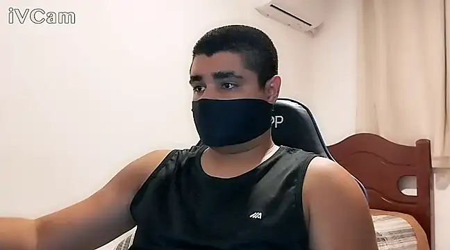 LeoPutaria online show from January 18, 10:28 pm