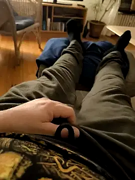 OdinWolf1990 online show from December 25, 5:37 pm