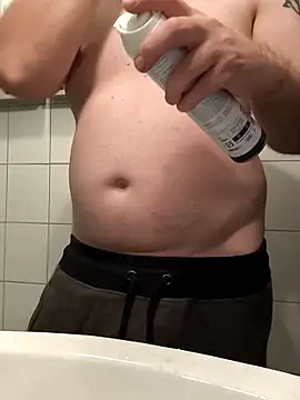 OdinWolf1990 online show from October 18, 5:34 am