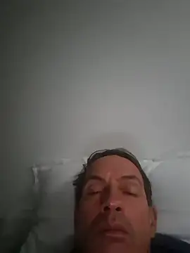 Snapshot of bagoulo chatting on October 28, 8:06 am bagoulo online show from October 28, 8:06 am