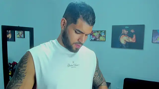 SamirHazard97 online show from December 29, 2:17 am