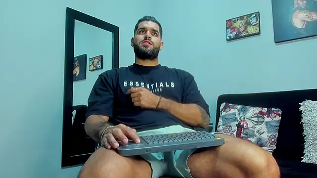 SamirHazard97 online show from January 15, 10:35 pm