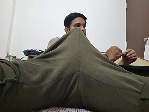 Jonrobinso online show from March 24, 3:28 pm