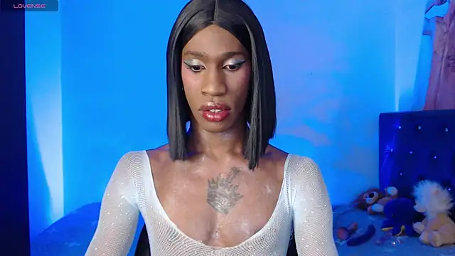 Kendall Gil online show from February 28, 5:04 am