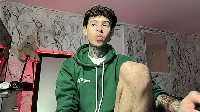 Saturno v online show from January 27, 7:13 pm