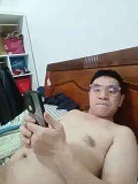 yjw6688 online show from April 9, 1:50 pm