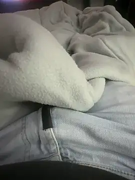 Luis0klk online show from October 27, 3:53 am