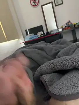 Luis0klk online show from March 12, 9:12 am