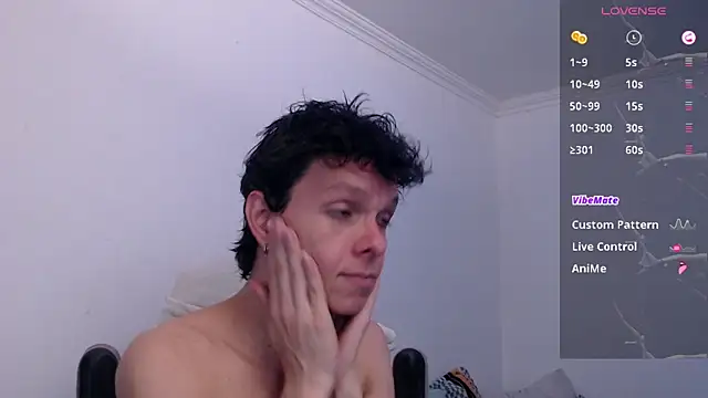 bryamado69 online show from May 29, 5:06 am