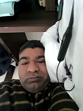 Gururonny07 online show from December 30, 2:53 am