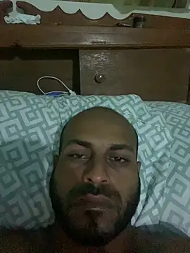 islandvybee55 online show from January 16, 2:47 am