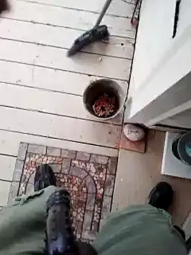 SukItSlo444 online show from February 4, 6:38 pm