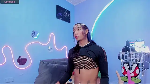 Nathan Smith  online show from January 17, 7:42 pm