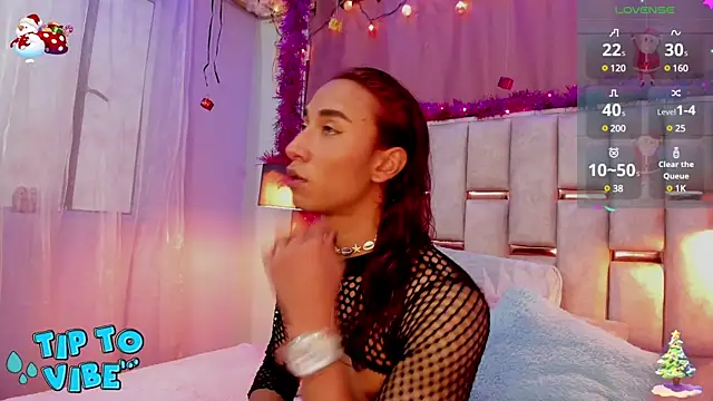 Nathan Smith  online show from December 21, 8:00 pm