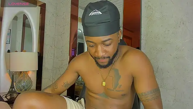 Drake Nassir4 online show from November 18, 6:22 pm