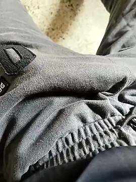 SurjS9 online show from November 3, 4:49 am