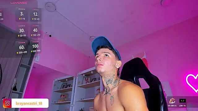 Ian Castillo  online show from September 18, 11:45 am