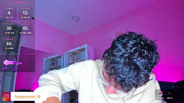 Ian Castillo  online show from November 20, 11:31 am