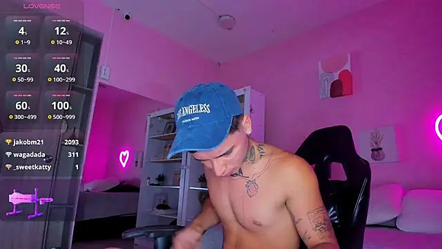 Ian Castillo  online show from September 10, 1:54 pm