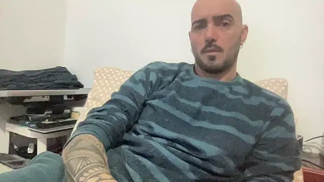 alessandromori91 online show from January 10, 8:33 pm