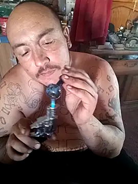 wilsons12 online show from December 16, 7:43 pm