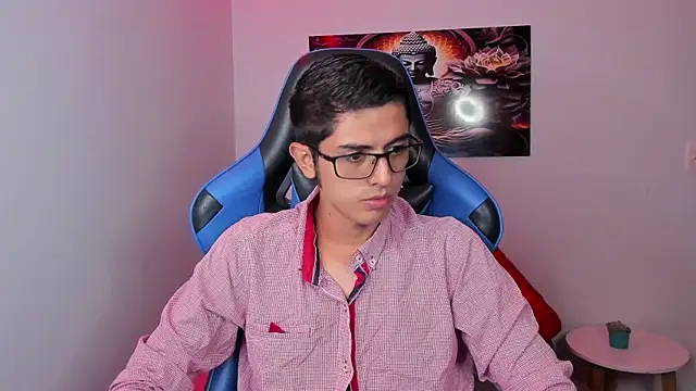 Snapshot of Ethan_Sai___ chatting on February 26, 10:29 pm Ethan Sai    online show from February 26, 10:29 pm