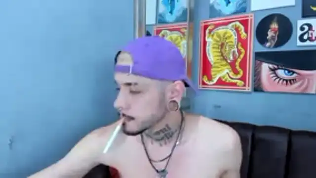 MurdockH online show from February 6, 8:28 pm