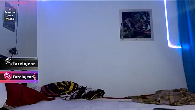 Snapshot of jeanfarelo chatting on January 12, 1:00 am jeanfarelo online show from January 12, 1:00 am