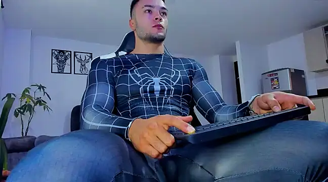 alexander collin02 online show from January 28, 12:54 pm