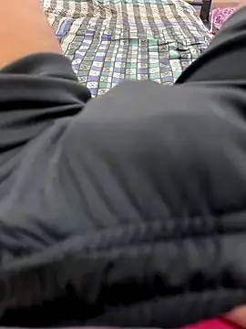 Shona5768 online show from October 8, 7:13 am