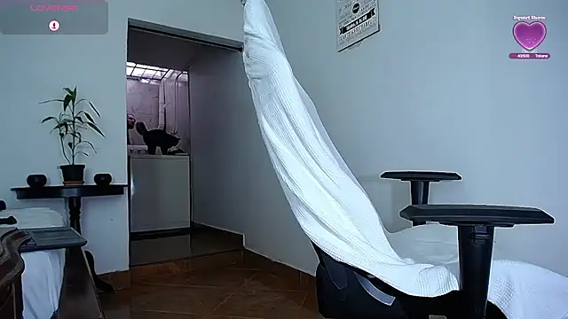 diamond black00 online show from January 10, 9:41 pm